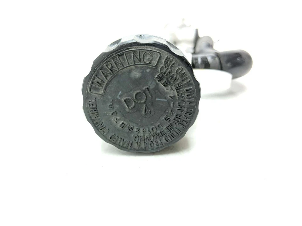 15 Yamaha YZF R3 Rear Brake Master Cylinder - Image 4 of 4