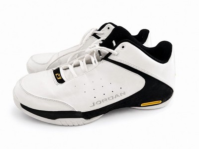Nike Air Jordan Team Strong Low White Black Basketball Sneakers Size 11