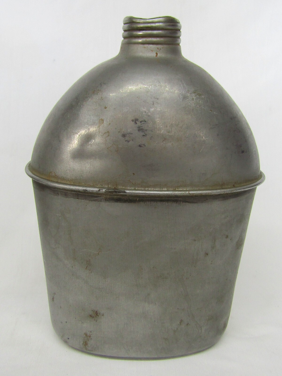 Vintage 1944 Vollrath Canteen w/ Insulated Cover US Military WW2