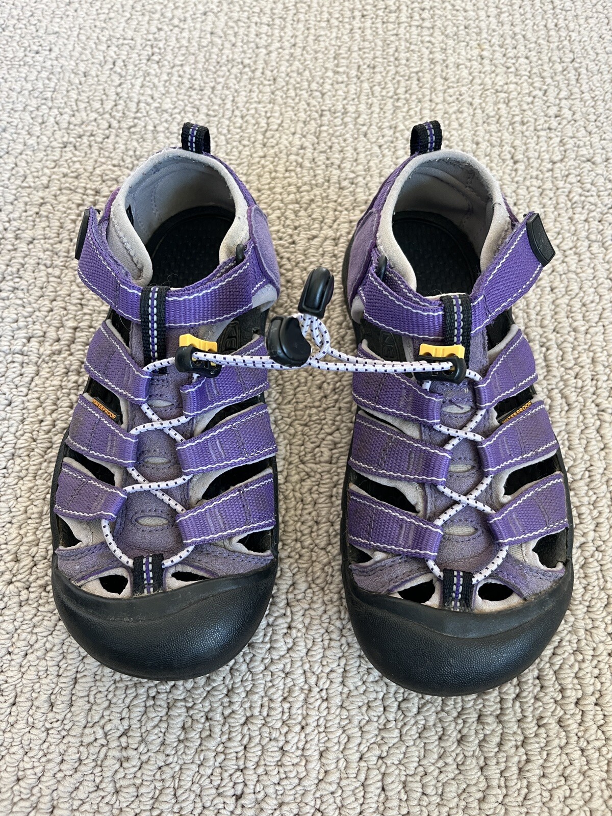 Scarpe Keen escursionismo acqua campeggio punta chiusa sandali ragazza taglia 4 viola ECCELLENTI