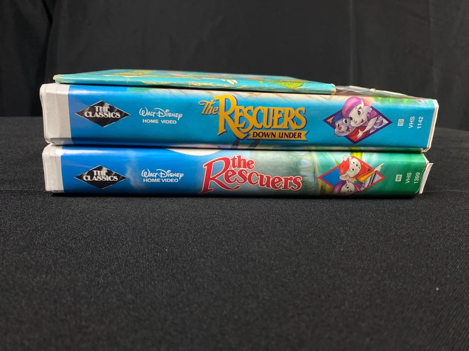 Walt Disney's " the Rescuers" & " the Rescuers down under" bonus booklet VHS - Image 3 of 3