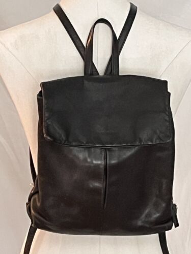 Leather Backpack Black EUC Genuine Leather Medium Size Women's Bag - Picture 1 of 20