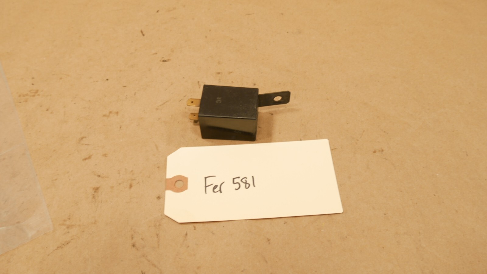 Ferrari 348 Indicator Flasher Relay PN 73352