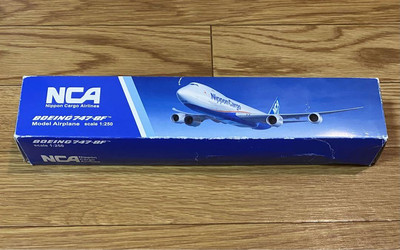 日本貨物航空　NCA　BOEING747-8F 1/250スケール 模型 s-l400.jpg
