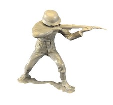 VTG ORG Louis Marx 6" WWII German Soldier Infantry Sighting - Gray