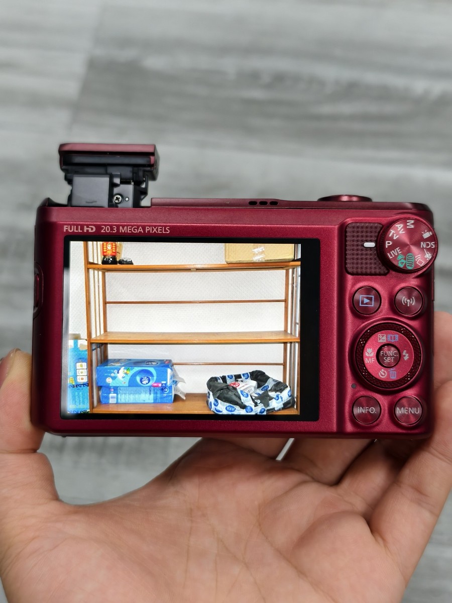 Canon PowerShot SX720 HS Digital Camera 20.3MP 40X Optical Zoom