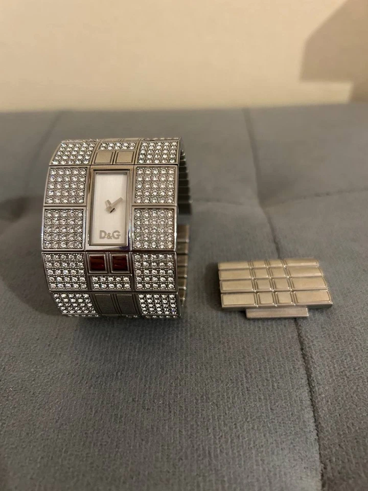 Dolce & Gabbana Watch DW0113 Queen Mary Crystal-studded Stainless Steel Swarovsk - Imagen 2 de 4