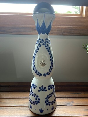 EMPTY Clase Azul Tequila Blue & White Bottle Hand Painted Ceramic Mexico 750ml
