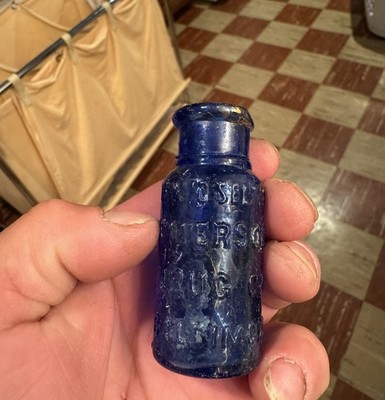 Bromo Seltzer Emerson Drug Co Baltimore MD Cobalt Blue Bottle Small Dug Patina