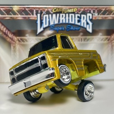 Car Tuned Lowriders Series 2 '87 CHEVY C10 #3 Gold 1:64 1987 Squarebody LED New