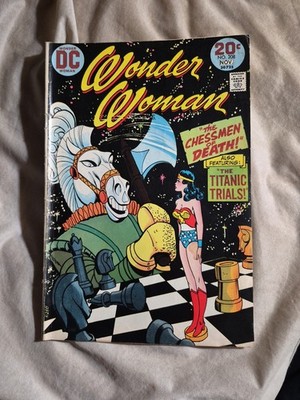 DC COMICS. WONDER WOMAN #208 NOV. 1973 . VG Condition