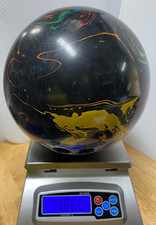 Vintage Manhattan Rubber Bowling Ball 15 Lbs.