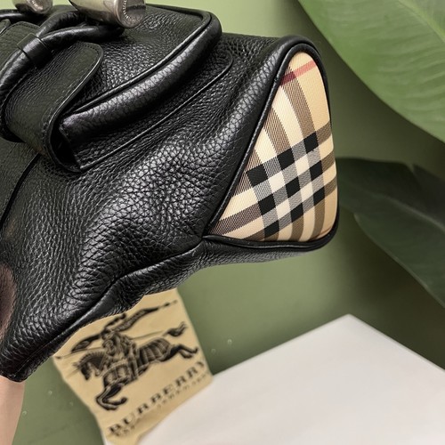 Burberry Pre-Owned Authentic Tote Black 30*21*12 Free Tracked Shipping - Picture 4 of 18