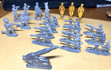 Vintage Lot of 21 Metal / Lead Toy Soldiers Gun Military Cannon Old antique