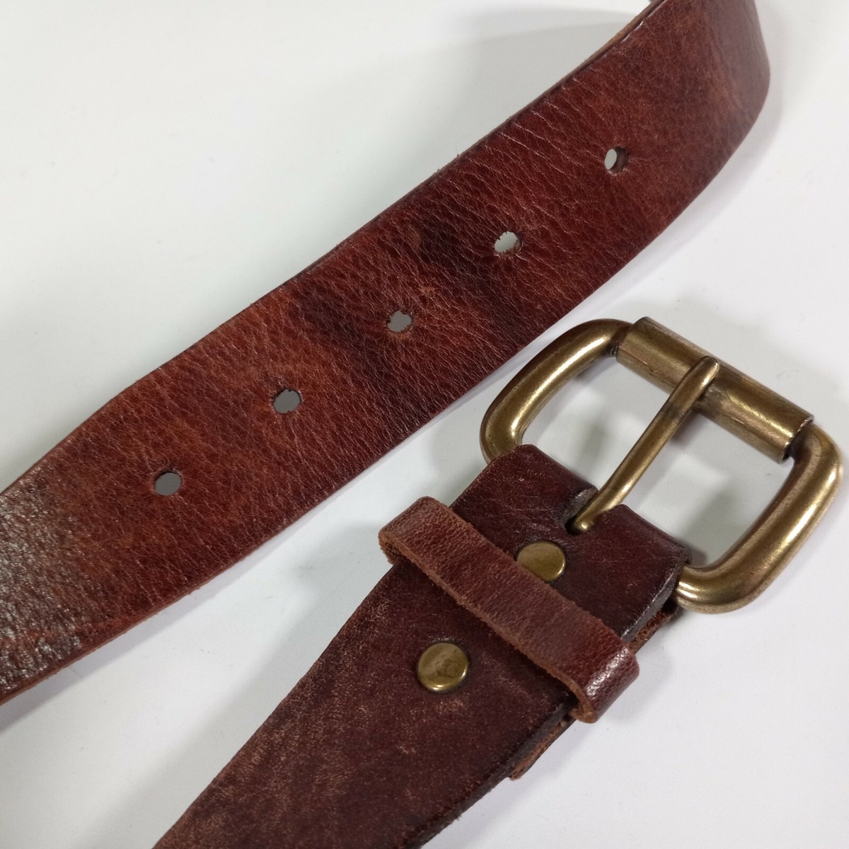 Nine West Leather Belt Small 32 34 Roller Buckle Distressed 