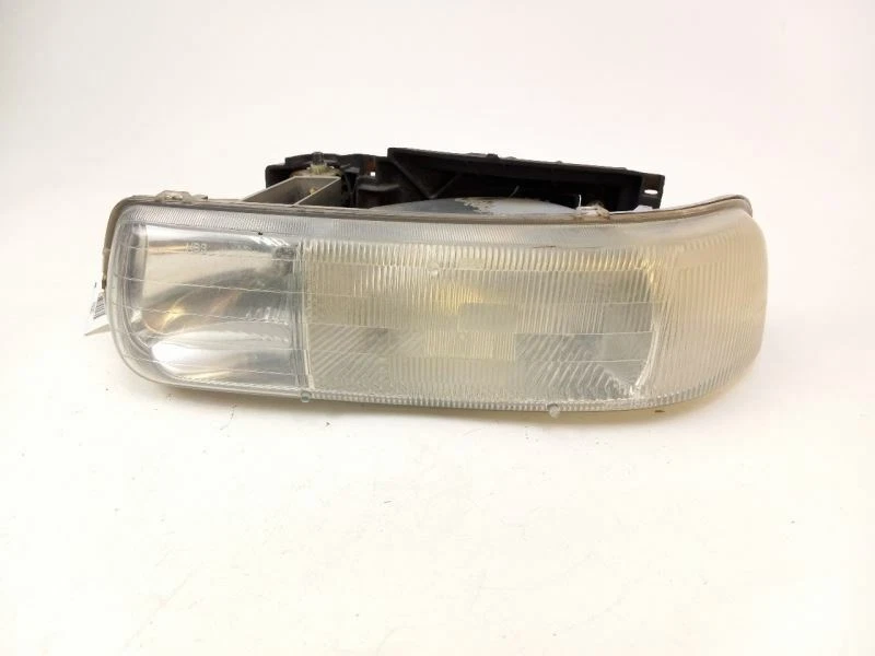 Faro conductor Chevrolet Suburban 2000-2006 Foto 2 de 4
