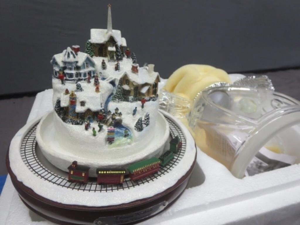 Picture 1 of 8