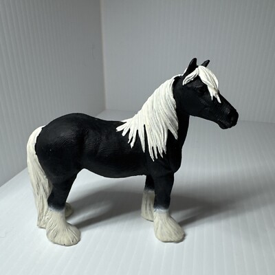 Gypsy Vanner Stallion Horse Safari LTD Figure 4 ½ inches
