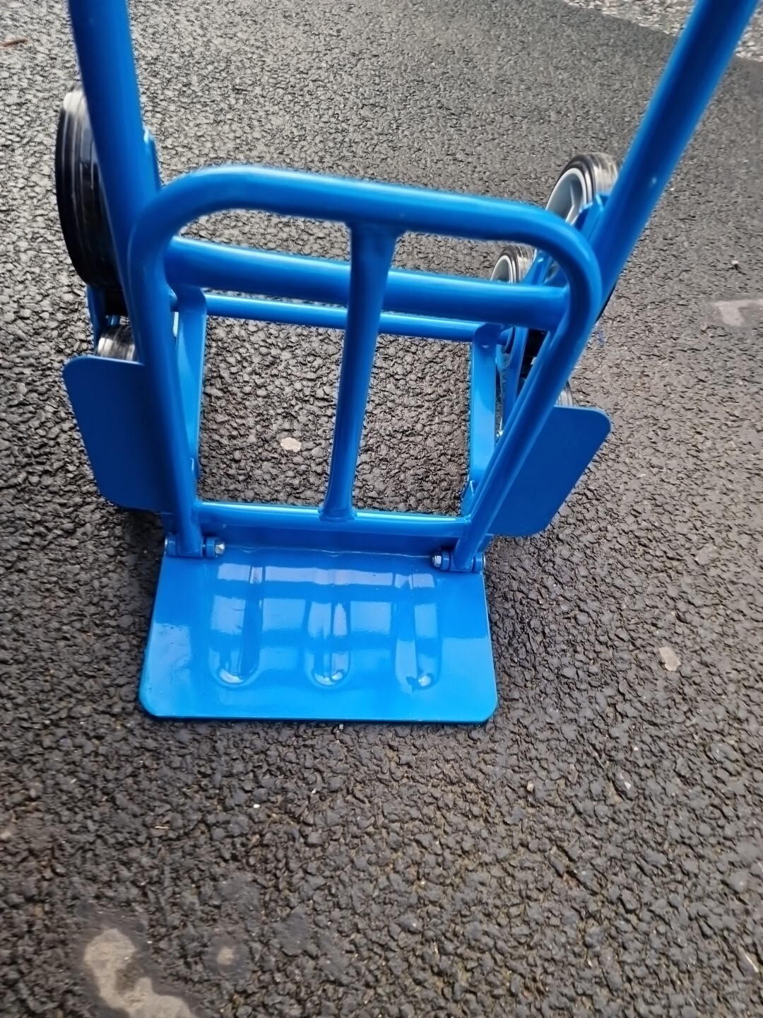 Mac Allister Stair Climbing Truck 150kg Load TriStar Wheels Folding