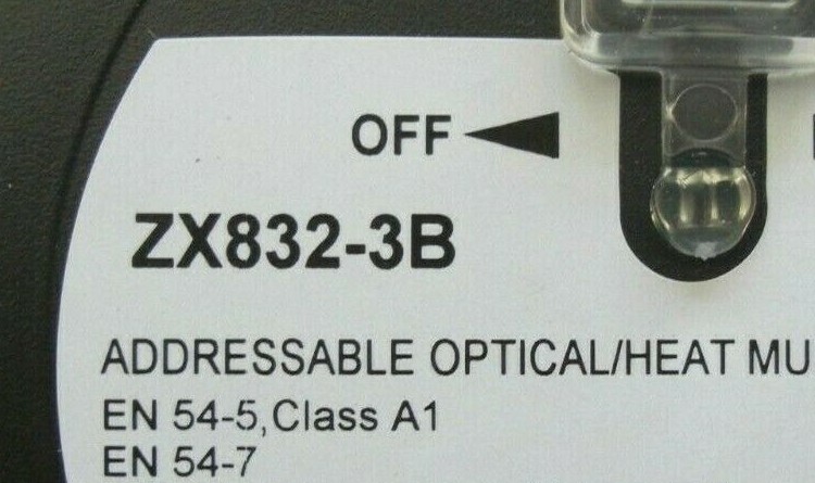 25 + vat Ziton ZP832-3B Black Addressable Optical/Heat