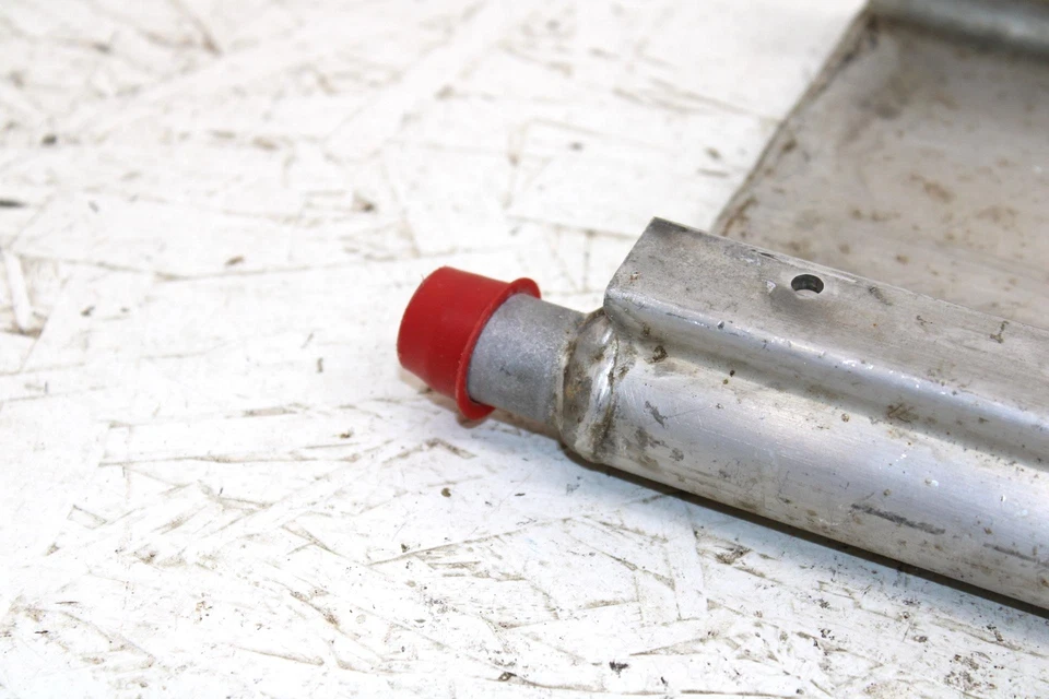 Задний теплообменник 06 Polaris Edge 600 Touring оригинальный 1240150 B333 - Изображение 2 из 4