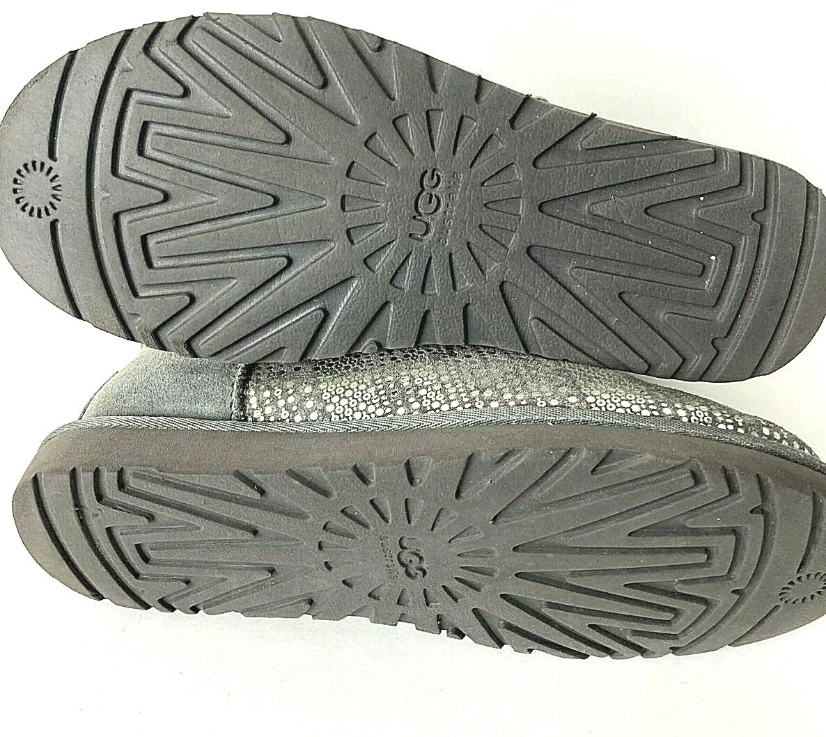 UGG Australia 1003735 Mini Bailey Button Bling Sz 7 Suede