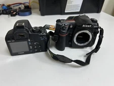 Nikon D200 And Canon 1000D Non Working For Parts As Is