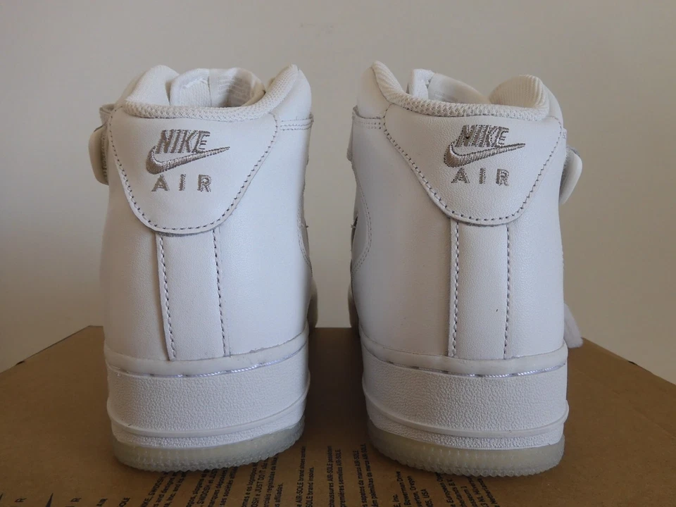 Nike Air Force 1 Mid 07 Color Of The Month Summit White Sz 8.5 [DZ2672-101] - Image 4 of 4