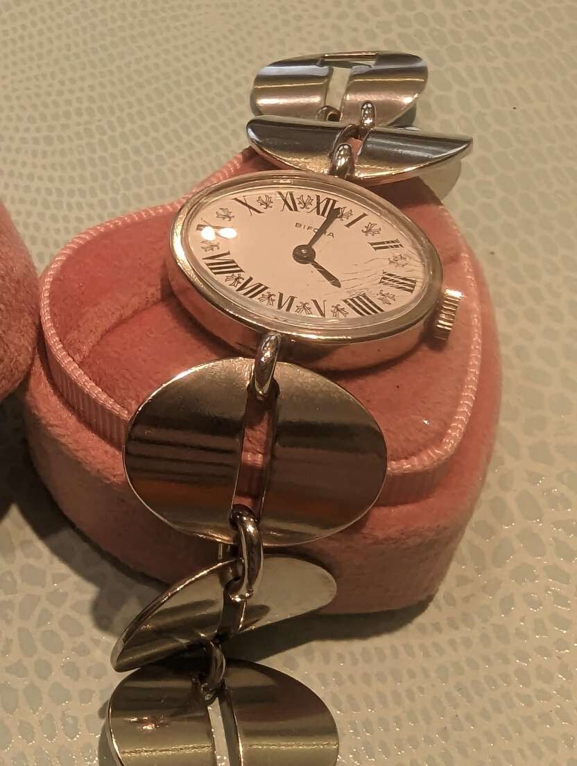 Uhrenankauf Markenuhren Verkaufen Uhrenankauf Uhren Kaufen Und