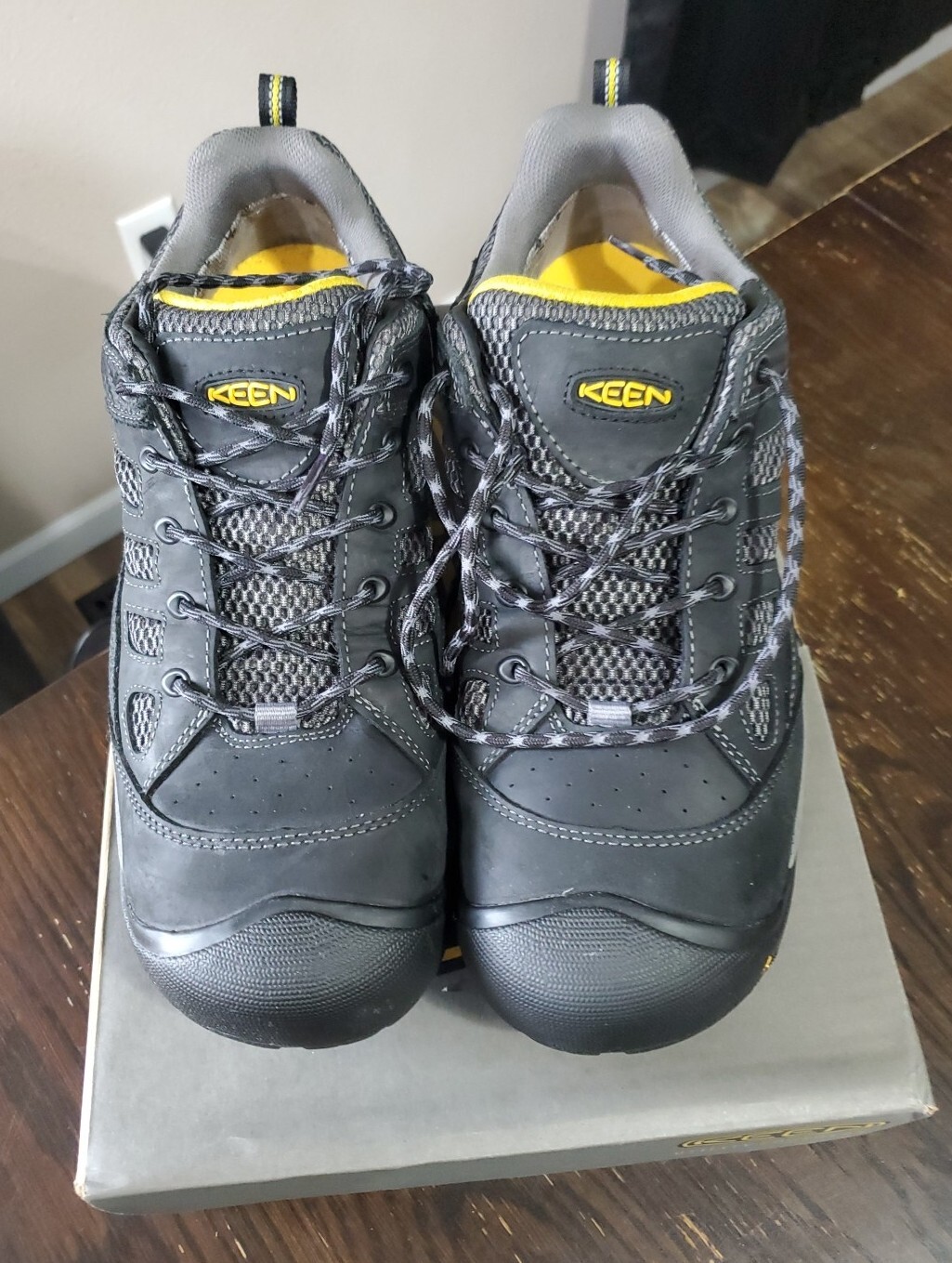 Scarpe da lavoro KEEN Utility Tucson stivali bassi punta acciaio uomo US 13 D EU 44 5