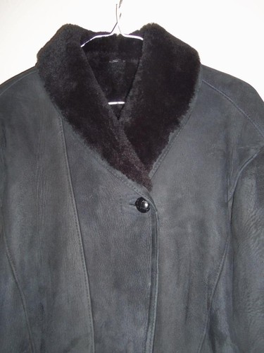 BA360 - VINTAGE DAMEN ECHT LAMMFELL SCHWARZ WILDLEDER LONG JACKE - XS