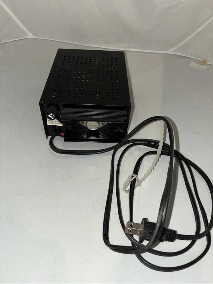 PYRAMID交流转直流电源转换器250安培台式电源(PS3KX) — 第 3/3 张图片