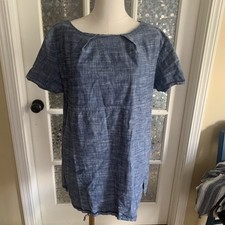 Urban Outfitters Urban Renewal Shirt L Upcycled Fabric Chambray Tunic Pockets