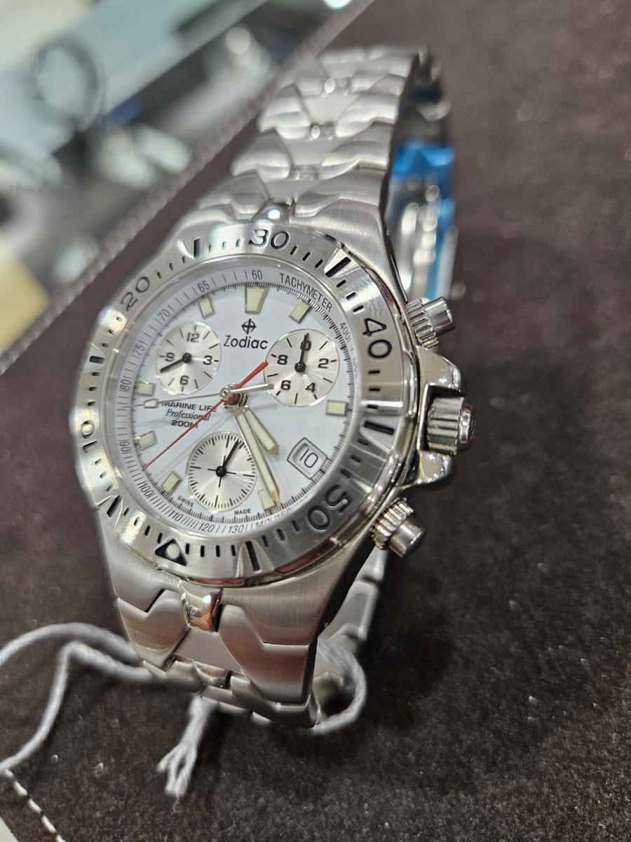NOS Zodiac Marine Life Professional 200m Chronograph White Dial