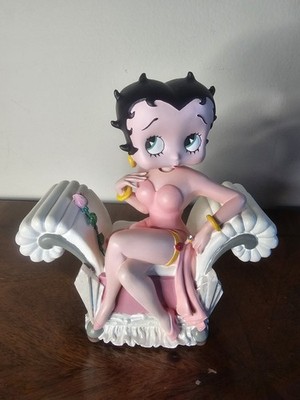 Vintage Vandor Betty Boop Shell Chair Music Box Pink Dress Rose Figurine