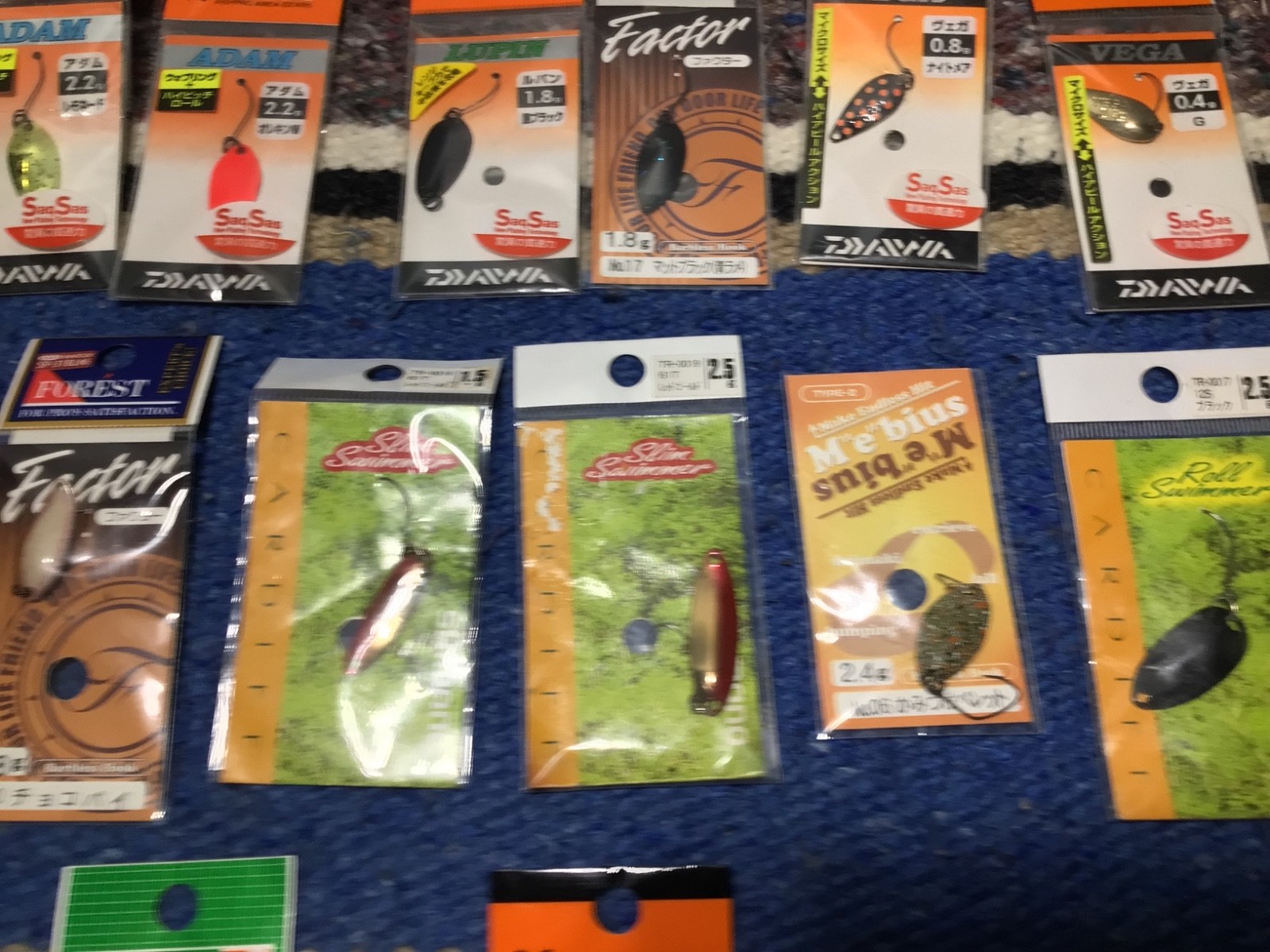 30 Item Lot New Japanese Trout Lure Spoons Fly Fish Spinner .4g - 3g - Image 8