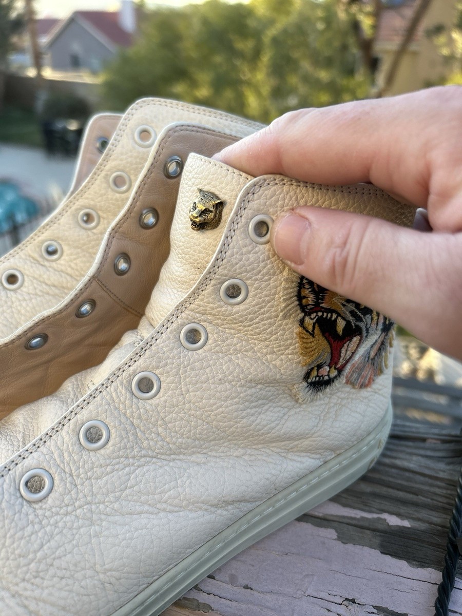 Gucci High Top Tiger Embroidered Leather White Sneakers Lace  display picture 3