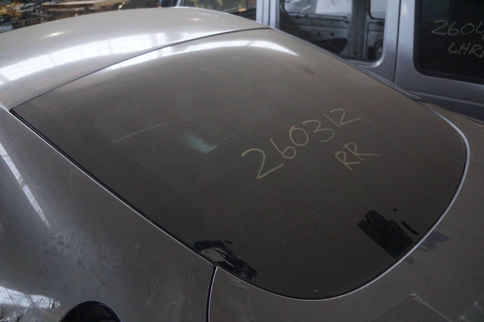 Local Pickup Only! Rear Back Glass 6G33-C42006-BA Aston Martin V8 Vantage 06-16