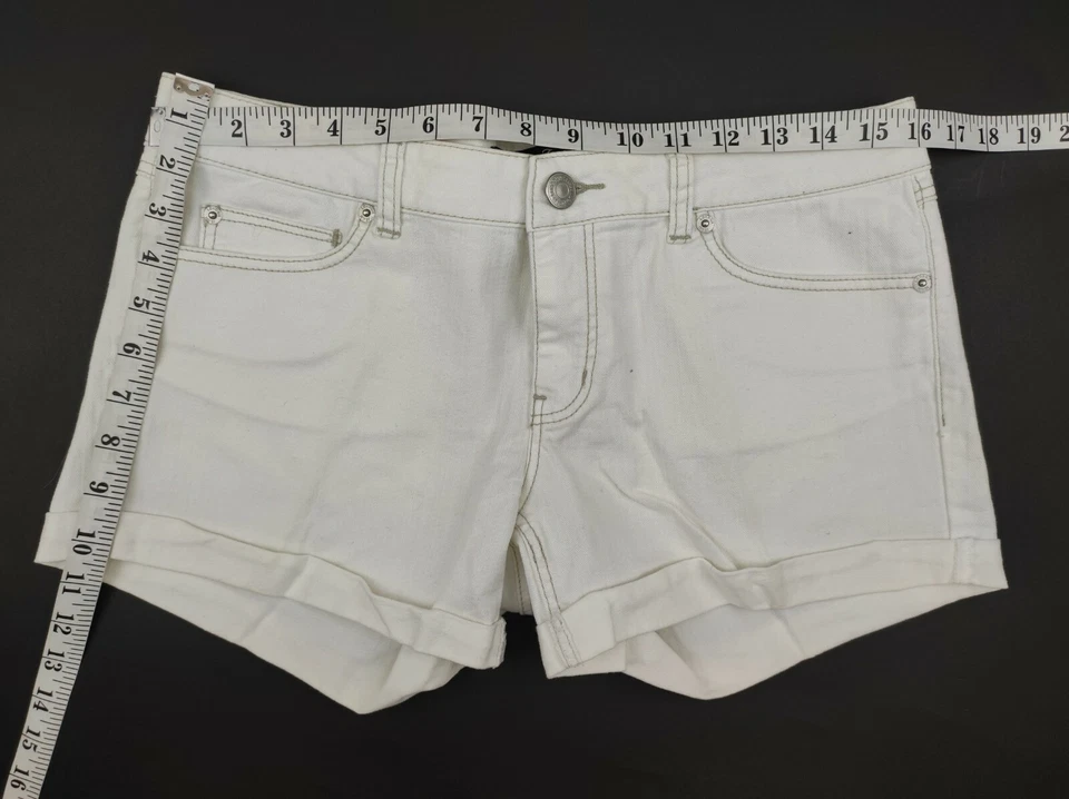 Pantalones cortos London Jean elásticos para mujer hipster blancos cintura 33 tiro bajo Foto 3 de 4