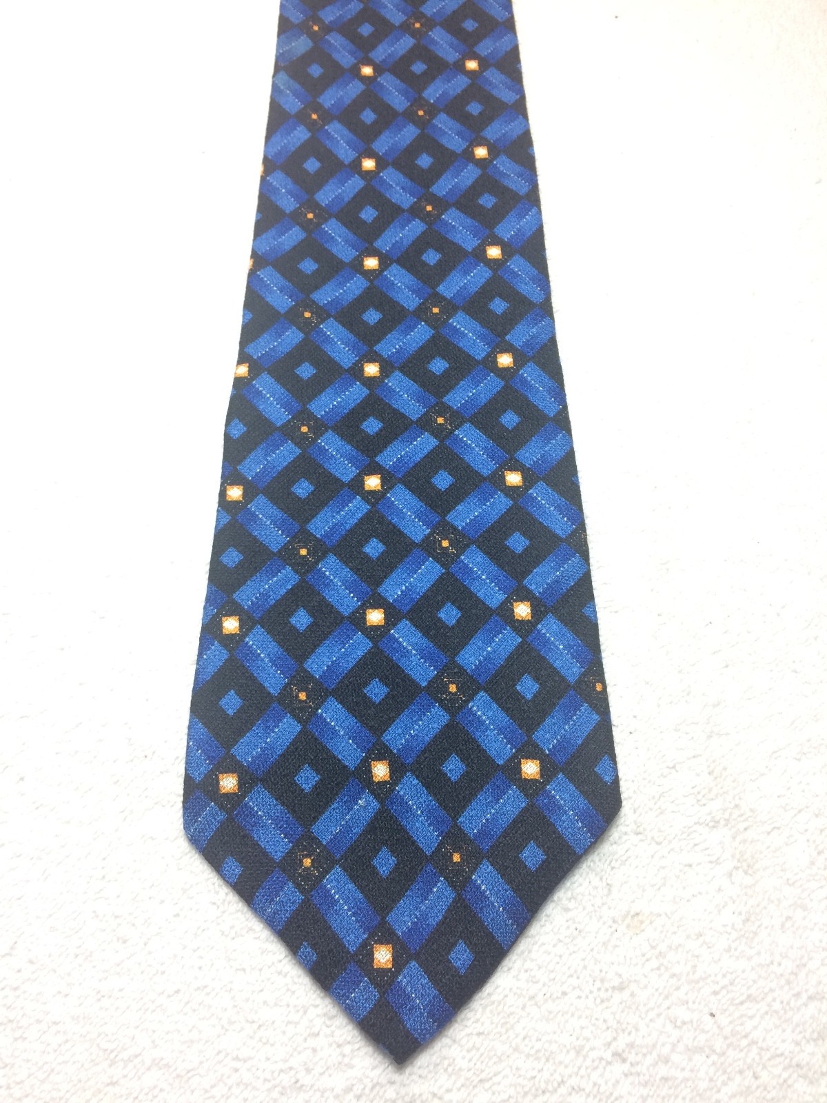 Picture 2 of 4