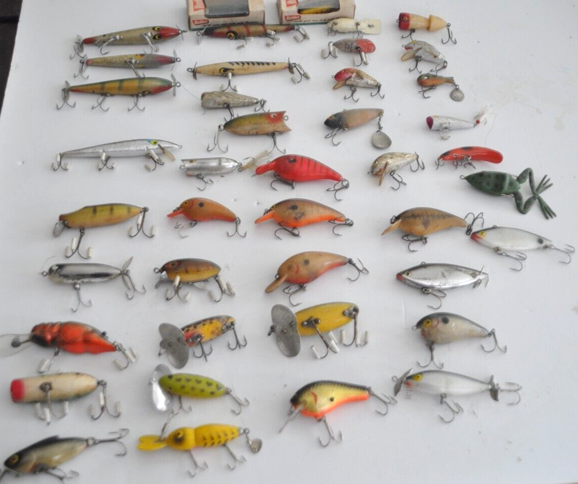 Large Lot of 42 Vintage BASS Fishing Lures Bait Wood Chug Bug Big O Hot