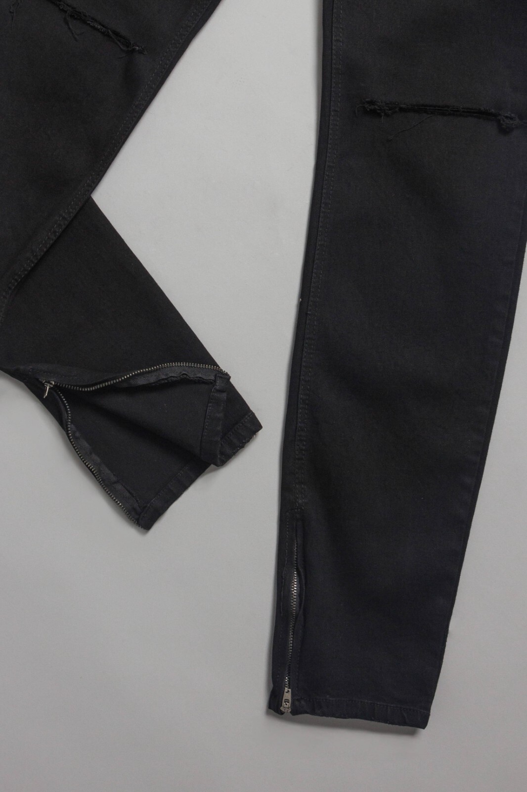 Victorious Men's Casual Knee Slit Cut Ankle Zip Denim Skinny Jeans DL1249