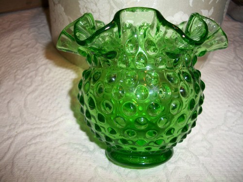 Vintage Fenton grün Glas Nagel Vase Schüssel mit gerafftem Rand 4 1/4" hoch