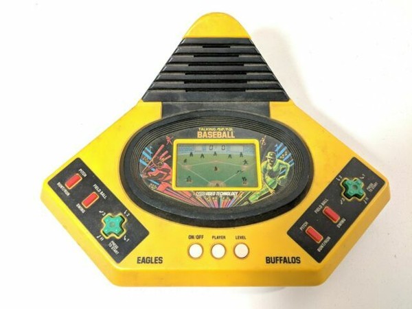 old electronic baseball game
