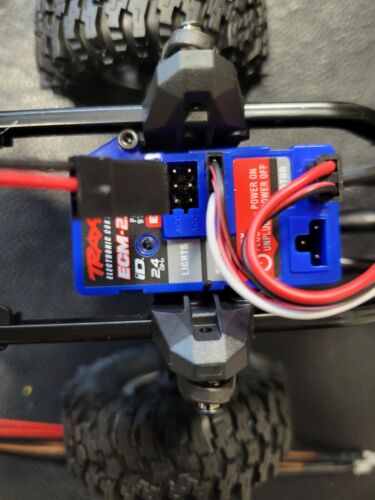 Traxxas High Trail Edition TRX4M Red Taillights FORD F150 Chevrolet K10 - Picture 3 of 3