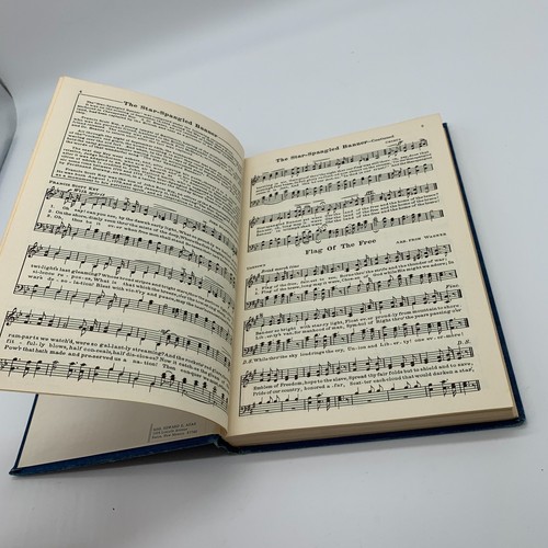 1946 Il libro d'oro delle canzoni preferite Hall & Mccreary vintage F1 - Foto 11 di 24