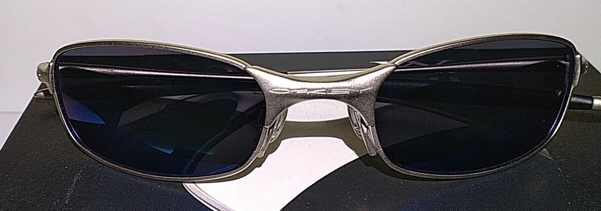 NOS Vintage Oakley Square Wire 2.0 RARE Y2K Silver Blue NOS Vintage Oakley Square Wire 2.0 RARE Y2K Silver Blue