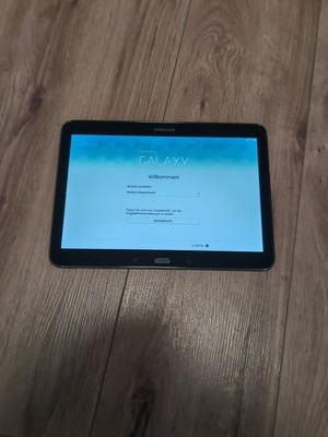 Samsung Galaxy Tab 4 SM-T535 16GB 10,1 Zoll Schwarz WiFi + L