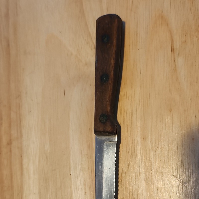 Serrated Steak Knife 4 in Blade, Wood Handle, Stainless Steel, Handmade