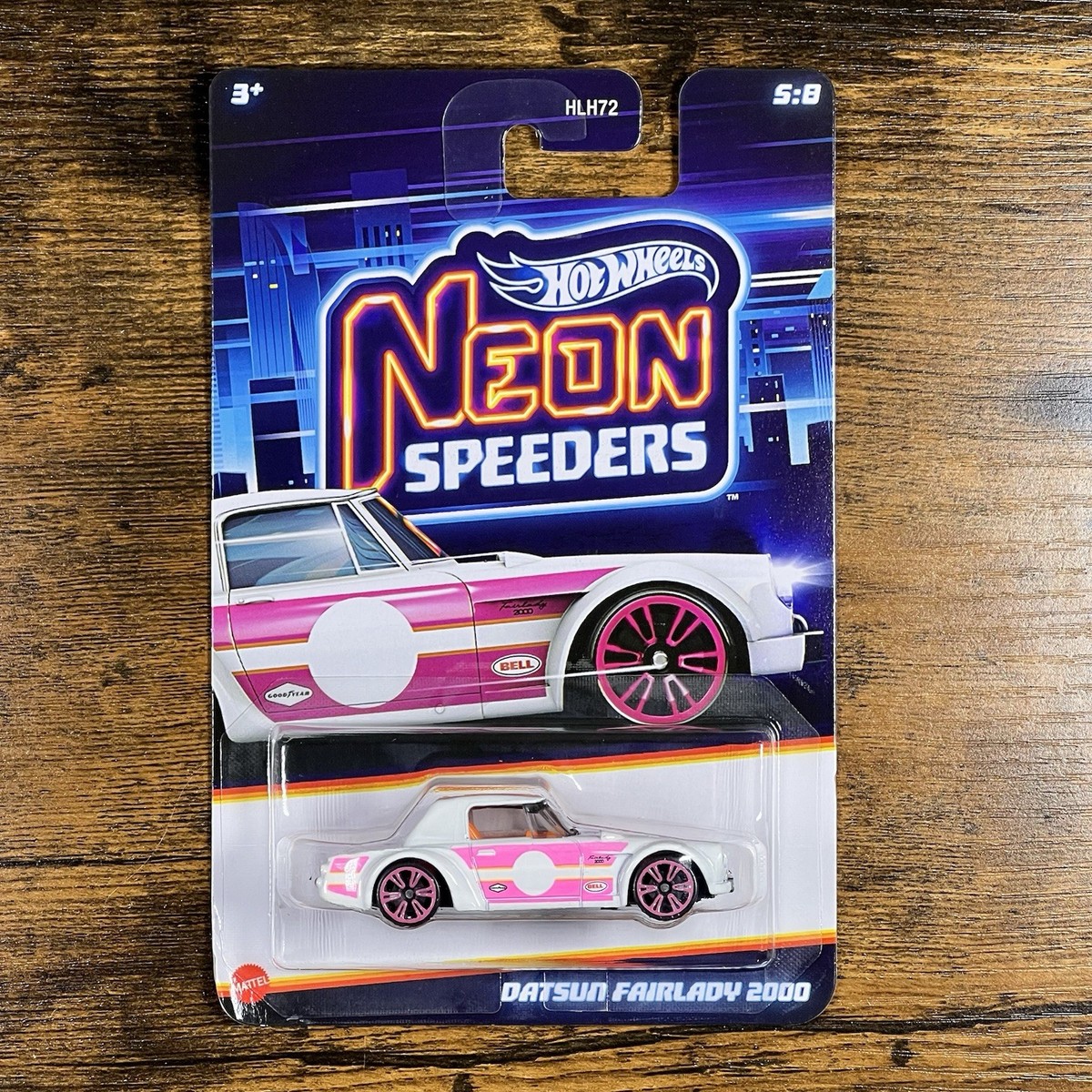 Hot Wheels Neon Speeders Datsun Fairlady 2000 5/8 NEW 2025